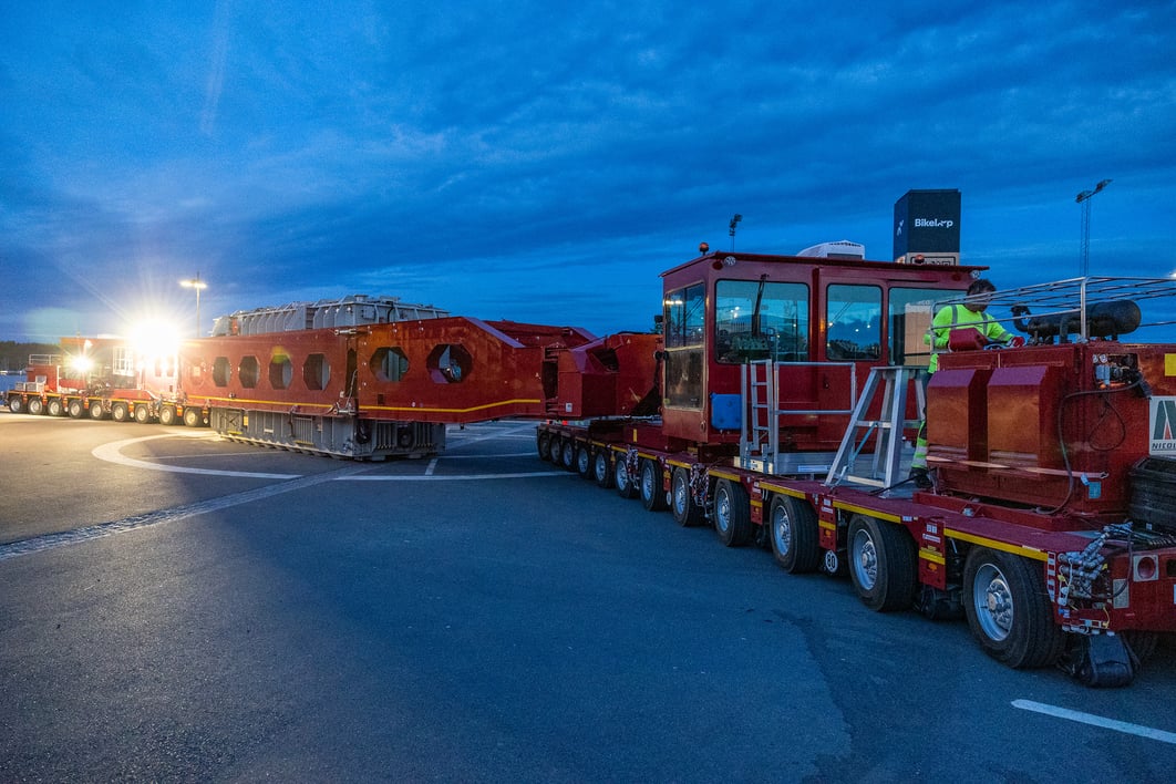 Bilde av transformatortransport