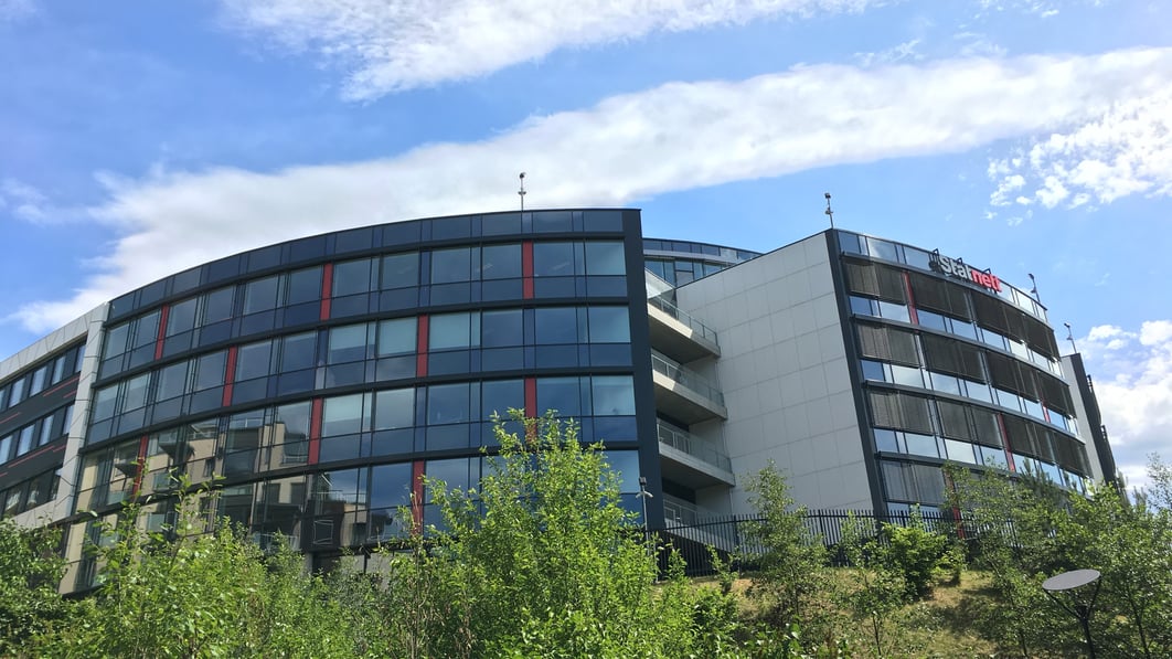 Fasade av hovedkontoret 
