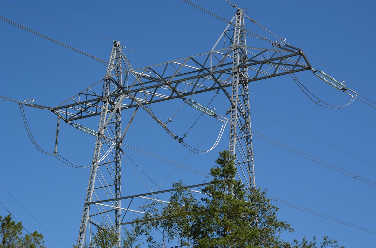 Illustrasjonsfoto av kraftmast.