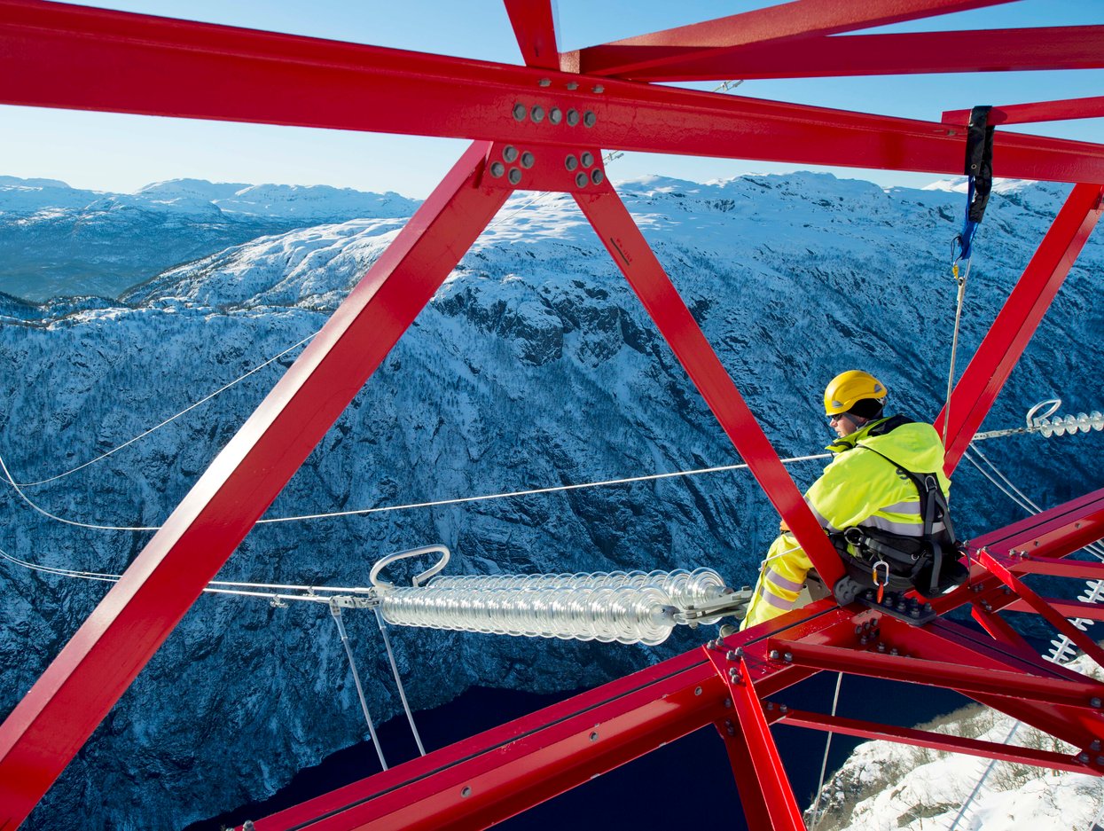 Fjord og strømmast