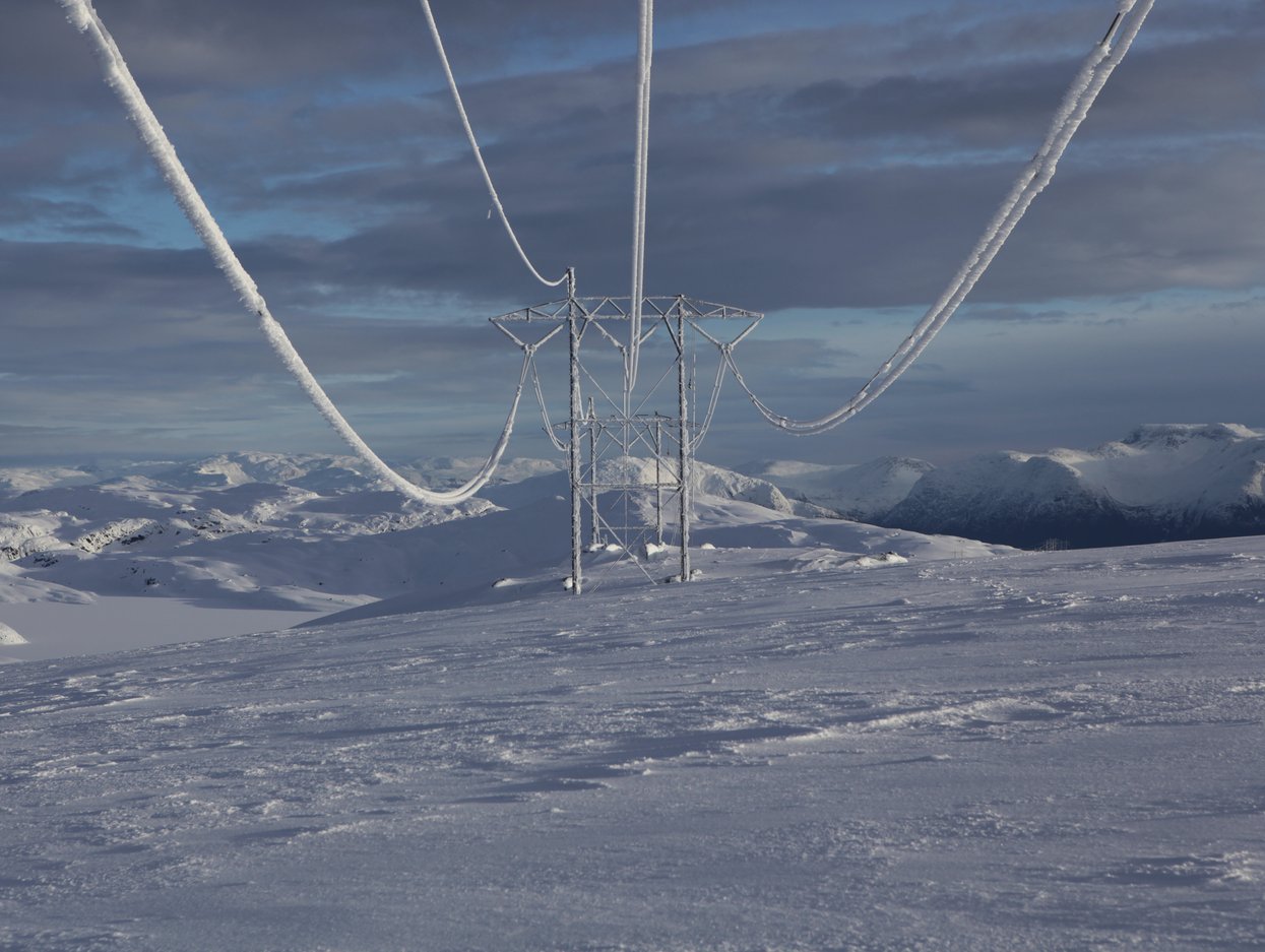 Snow on powerlines