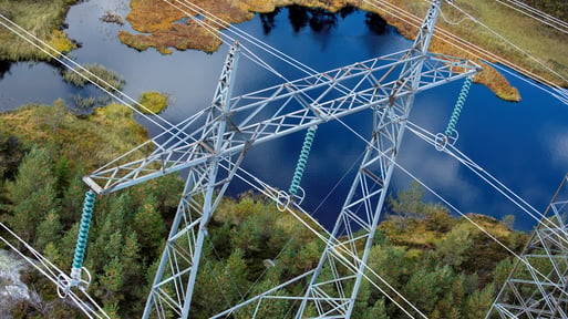 Illustrasjonsbilde av mast sett ovenfra. Fotograf Trond Isaksen
