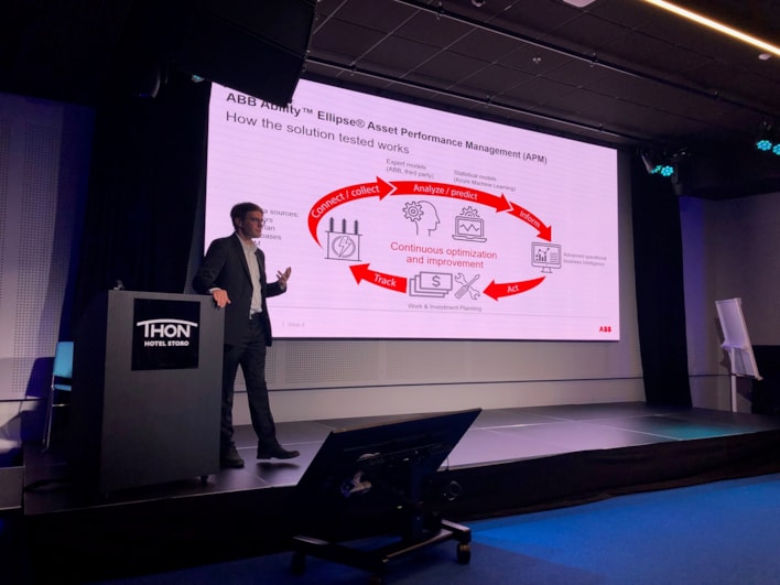 Steven Hagner, Industry Solution Executive ABB, presenterte på SAMBA-konferansen ABB sin forskning på analyseverktøy som beslutningsstøtte for vedlikehold og utskifting på transformatorer