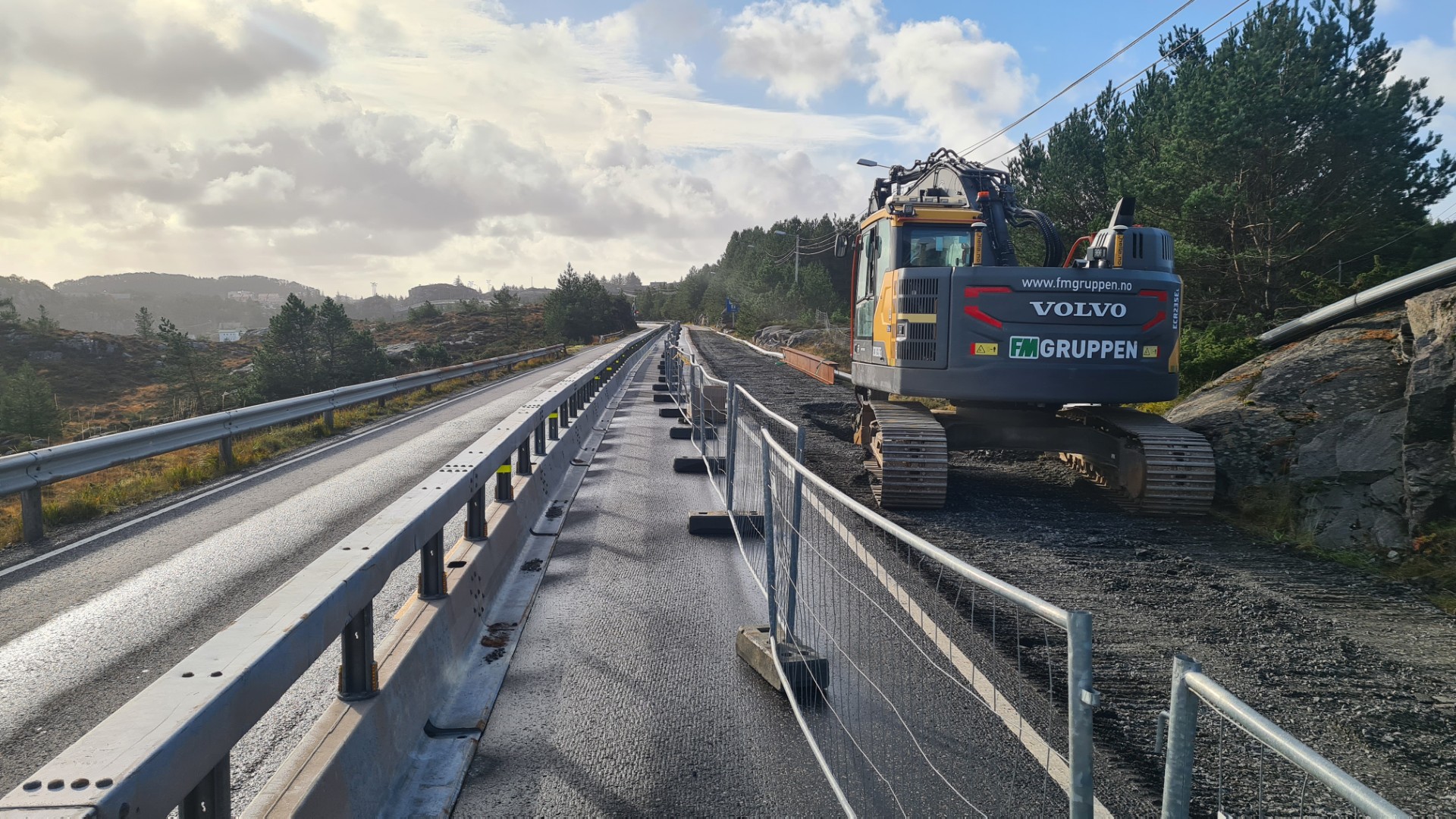 Anleggsarbeid langs veien