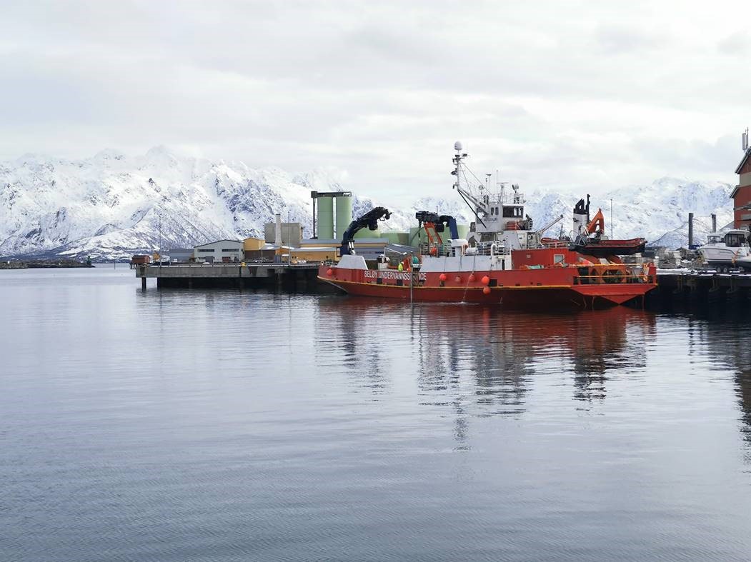 Bilde av båten Nautilus Aldra som brukes i grunnundersøkelsen