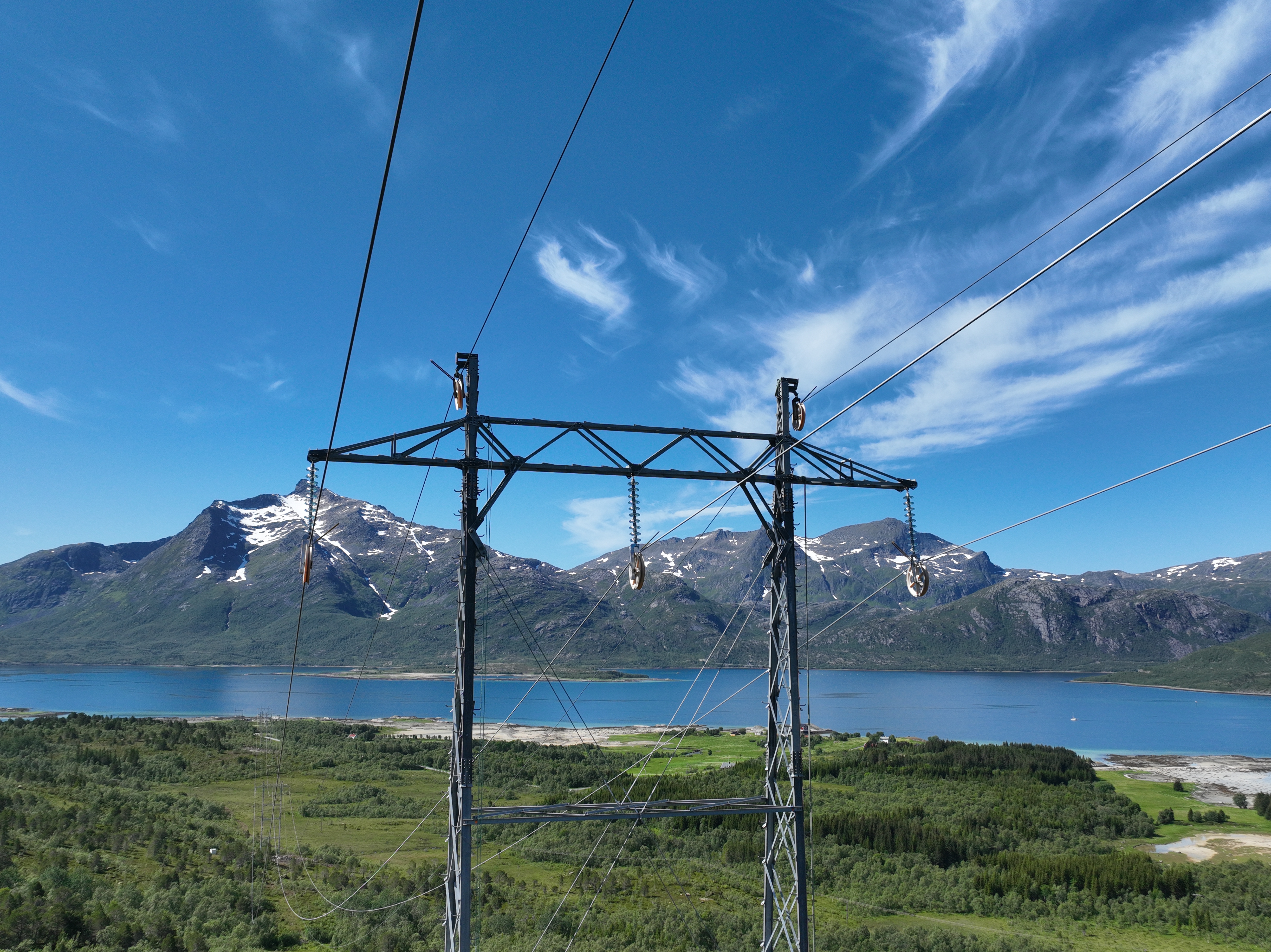 Bilde av mast på Kanstadbotn