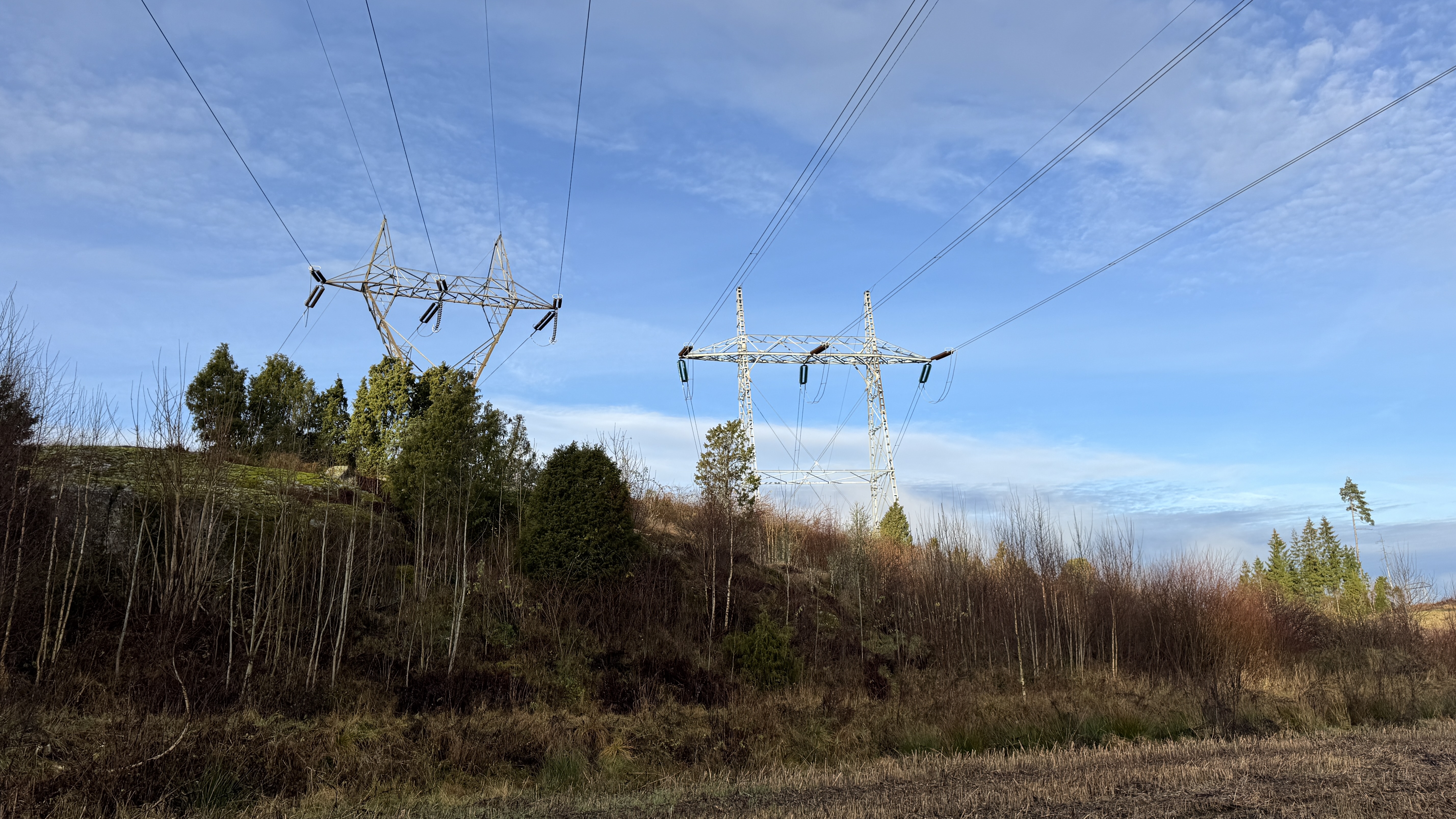 Kraftledning illustrasjon